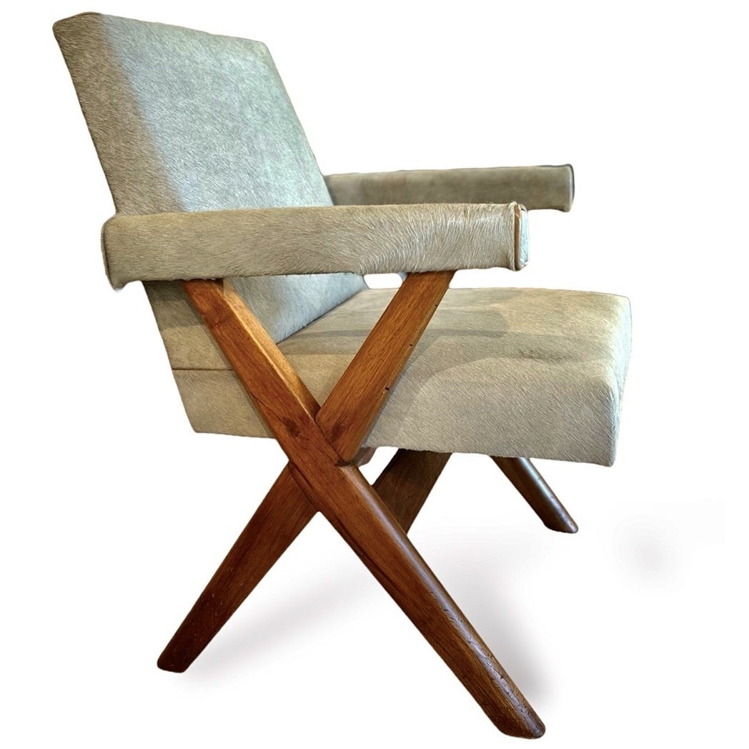 Pierre jeanneret shop upholstered chair